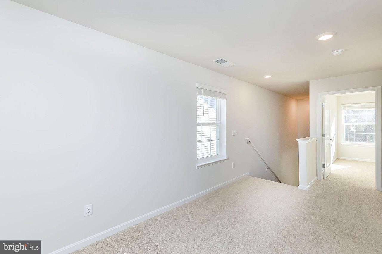 5197 Crooked Ln - Photo 4 of 24