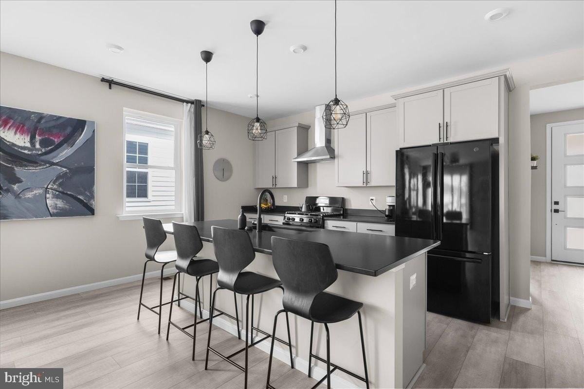 154 Nevermore Dr - Photo 4 of 42