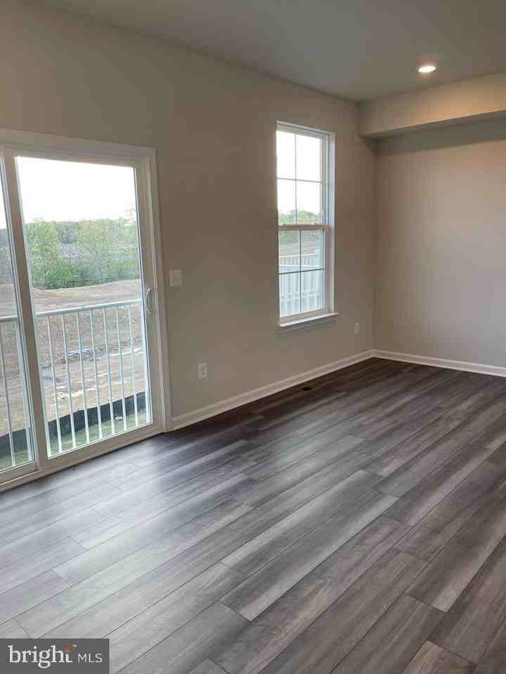 123 Tye Ct - Photo 5 of 17