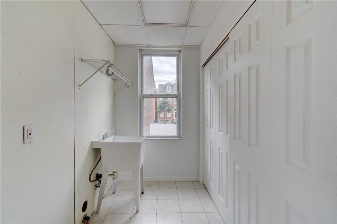 5264 Dresden Way - Photo 7 of 16