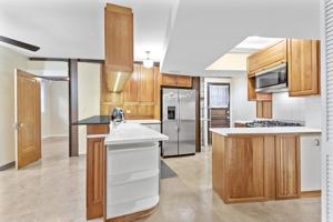 featured image of 2749 North Hampden Court #1G