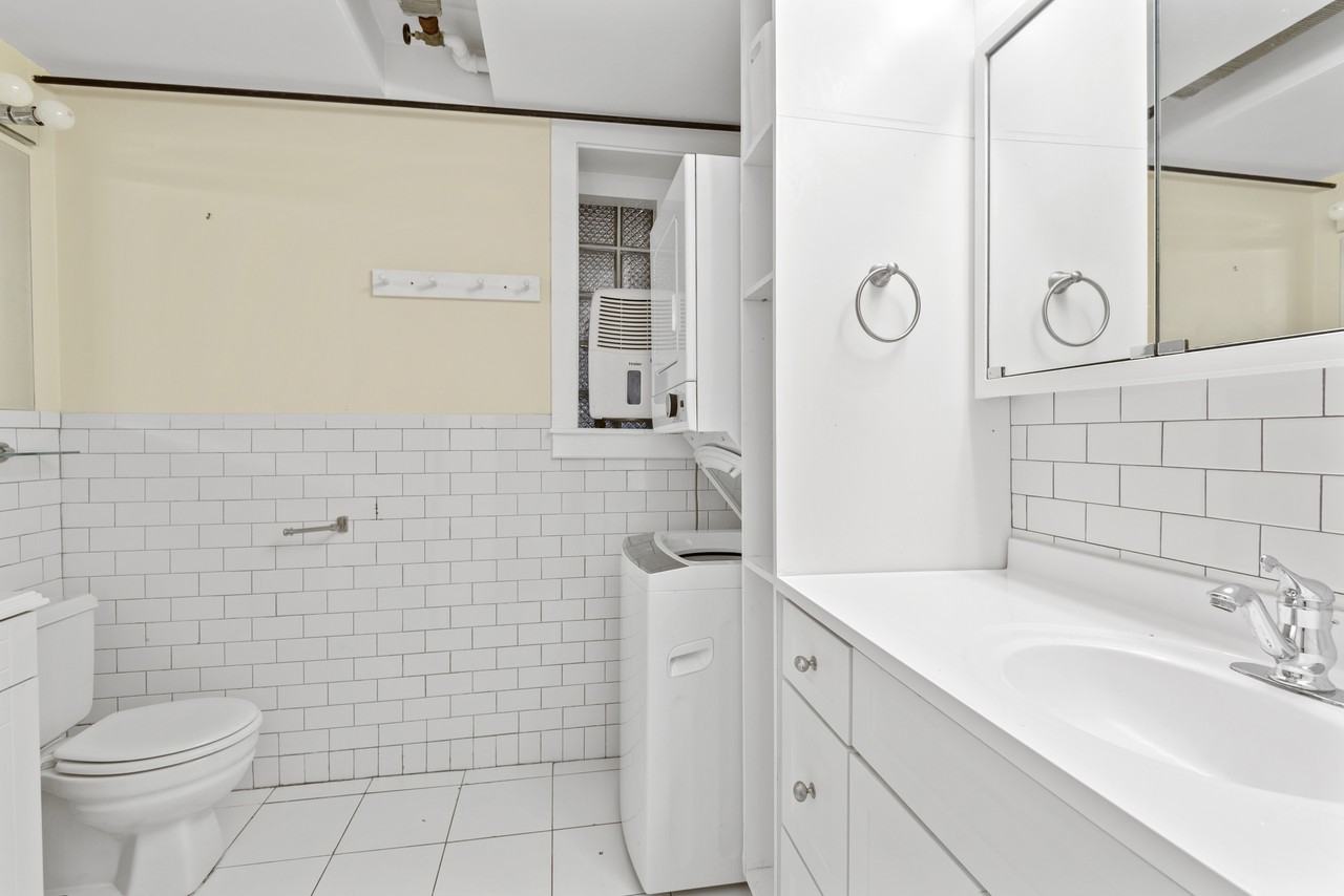 2749 North Hampden Court #1G - Photo 7 of 18