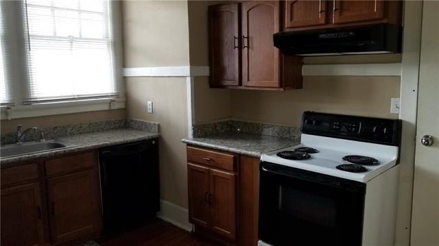 932 Jackson Ave ##3 - Photo 3 of 5