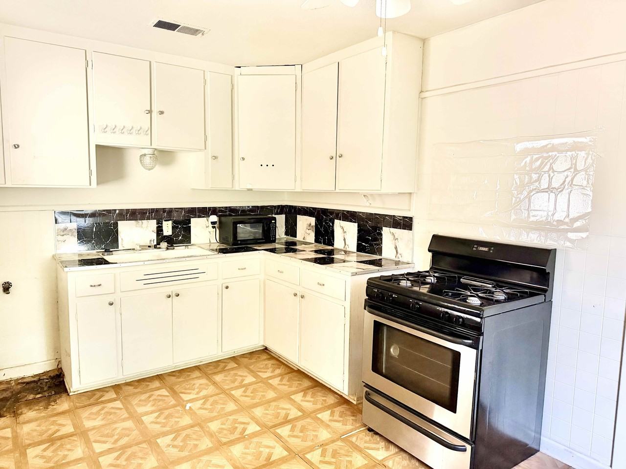 1125 Perkins Rd #1 - Photo 2 of 10