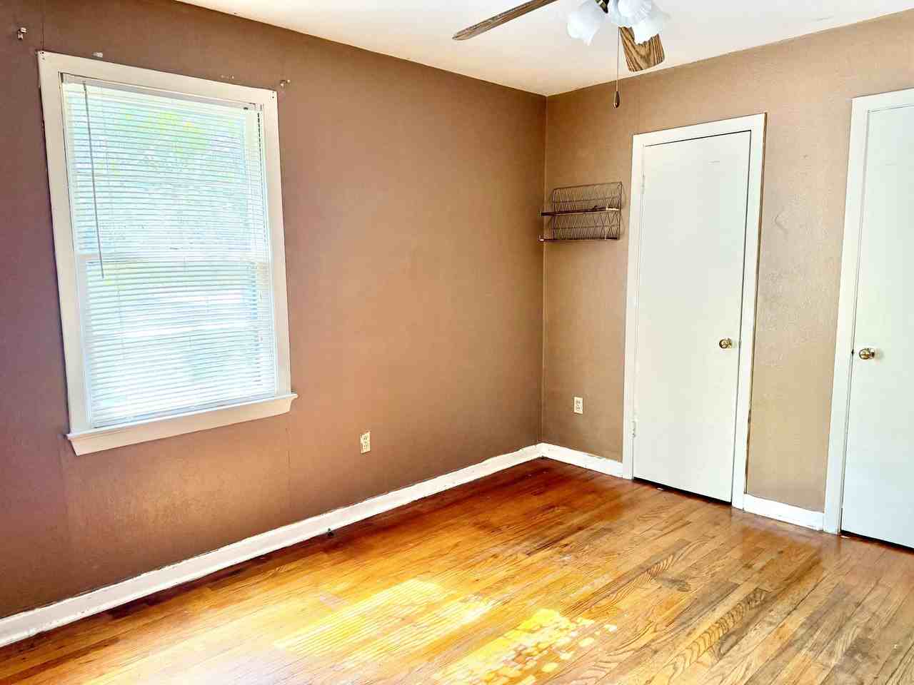 1125 Perkins Rd #1 - Photo 7 of 10