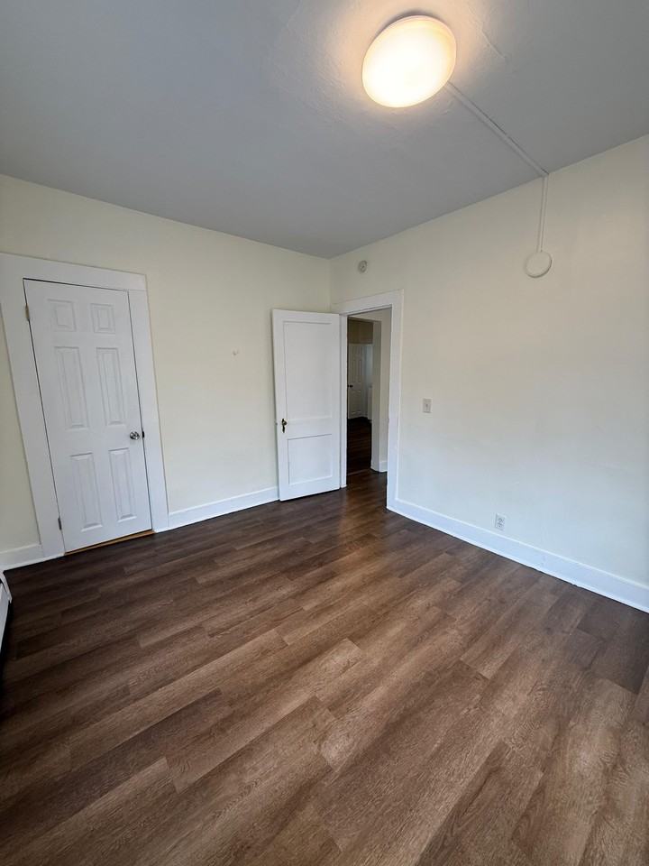 27 Botsford St #1 - Photo 3 of 15