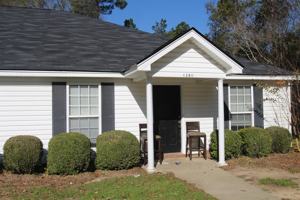 featured image of 129 Edgelake Dr #B