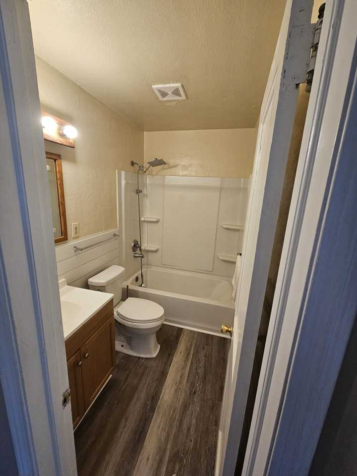 1529 Myrtle Ave #1 - Photo 7 of 11