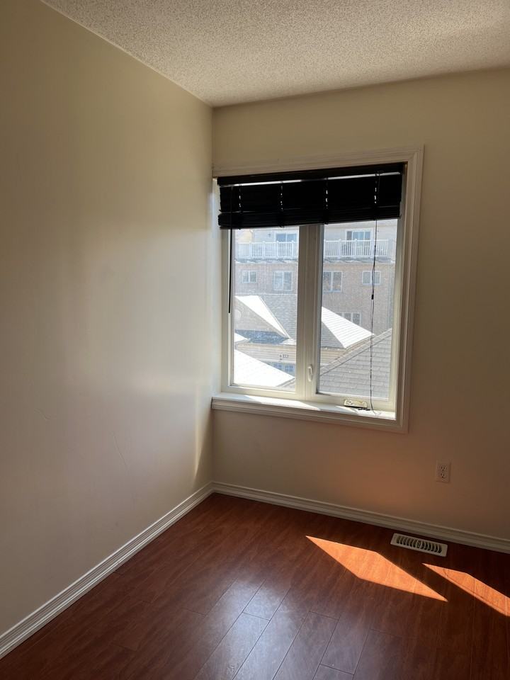 The Pond Rd & Leitch Ave #5 - Photo 3 of 13