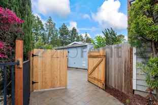 10112 Westminster Ct - Photo 1 of 1