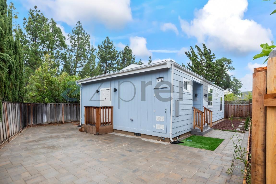 10112 Westminster Ct - Photo 2 of 27