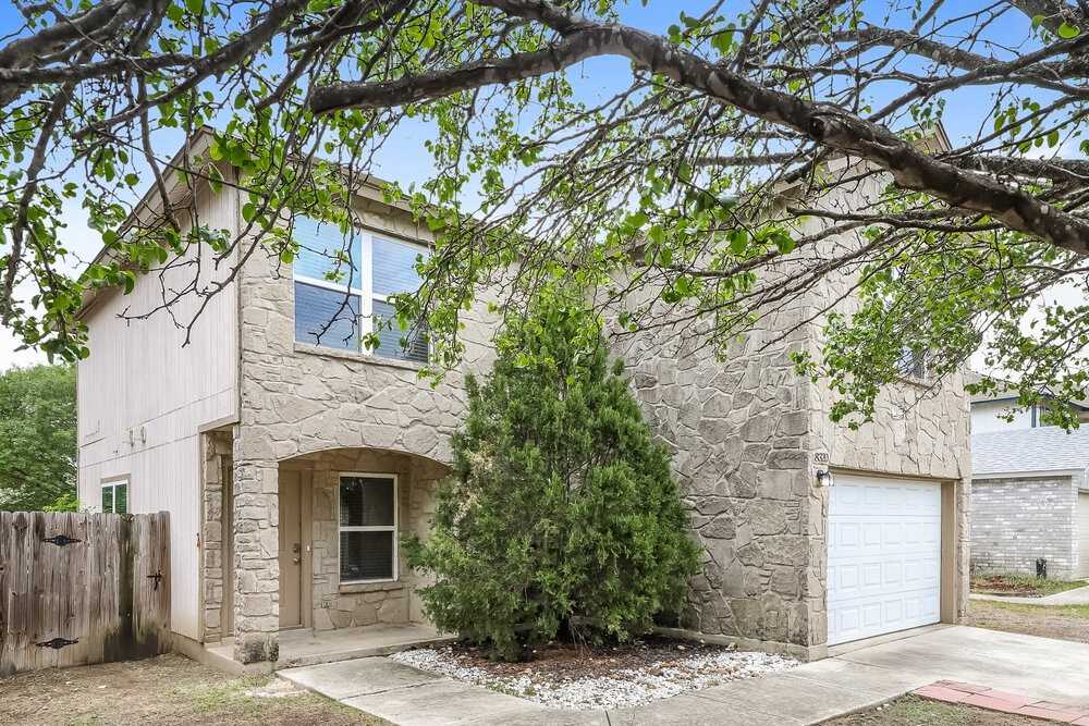 8320 Morning Grove Dr - Photo 4 of 17