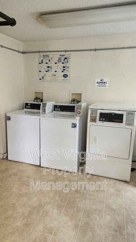 309 Neville St - Photo 4 of 7