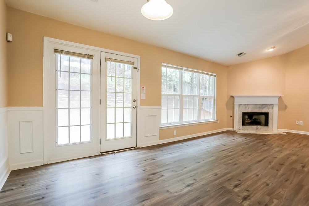 357 Hunterian Pl - Photo 7 of 20