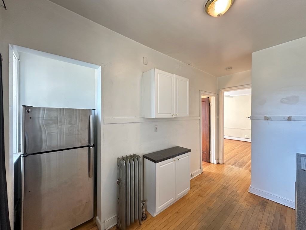 943 Judson Ave #2 - Photo 5 of 21