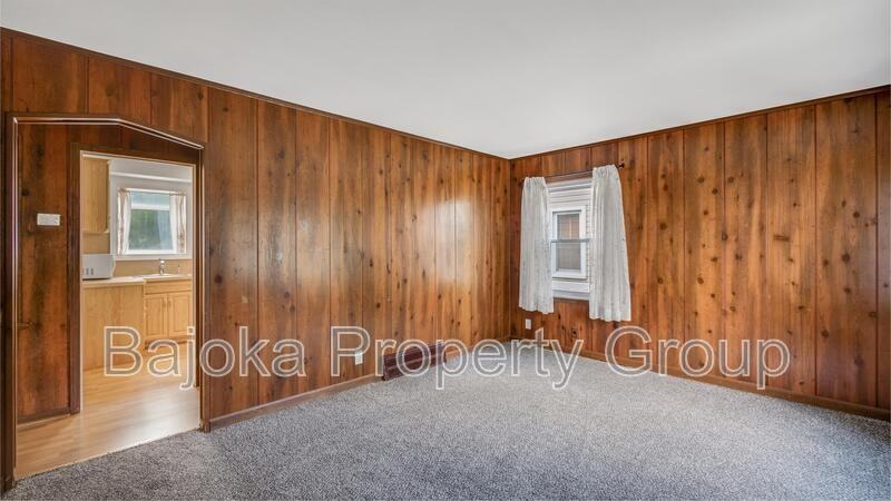 2279 Mark Ave - Photo 4 of 24