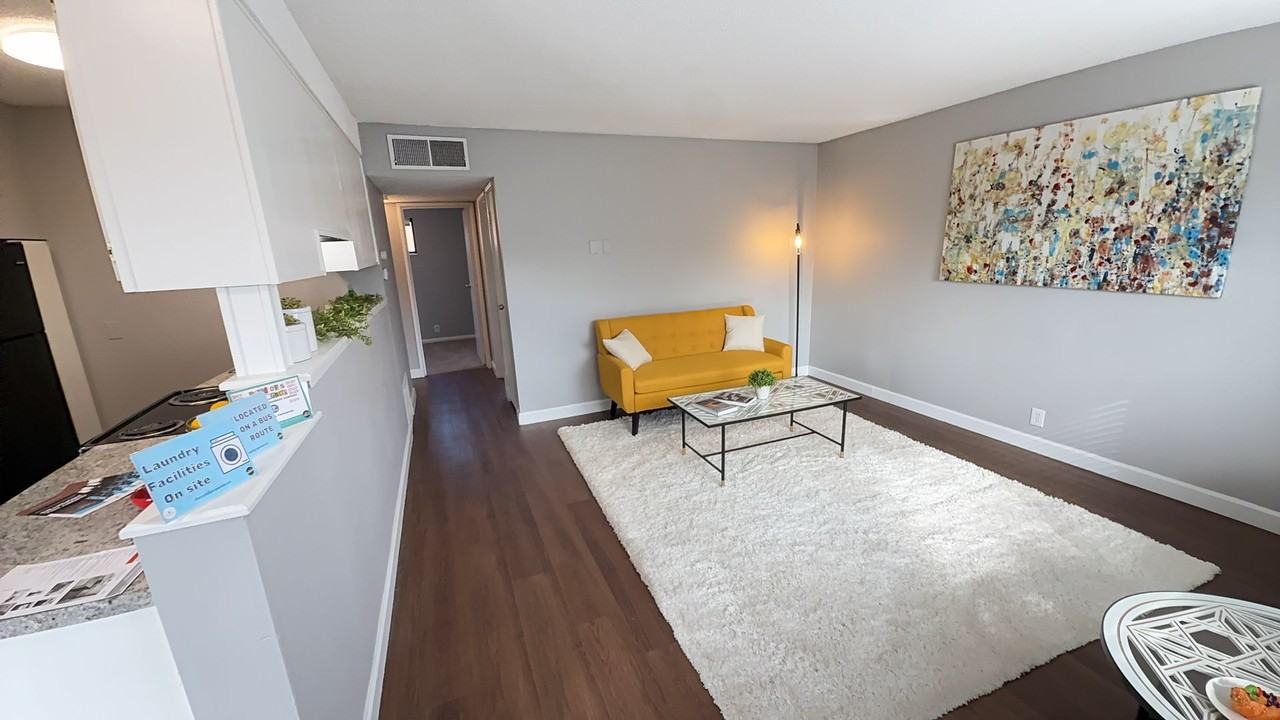 Crimson Apartments - Photo 4 of 12