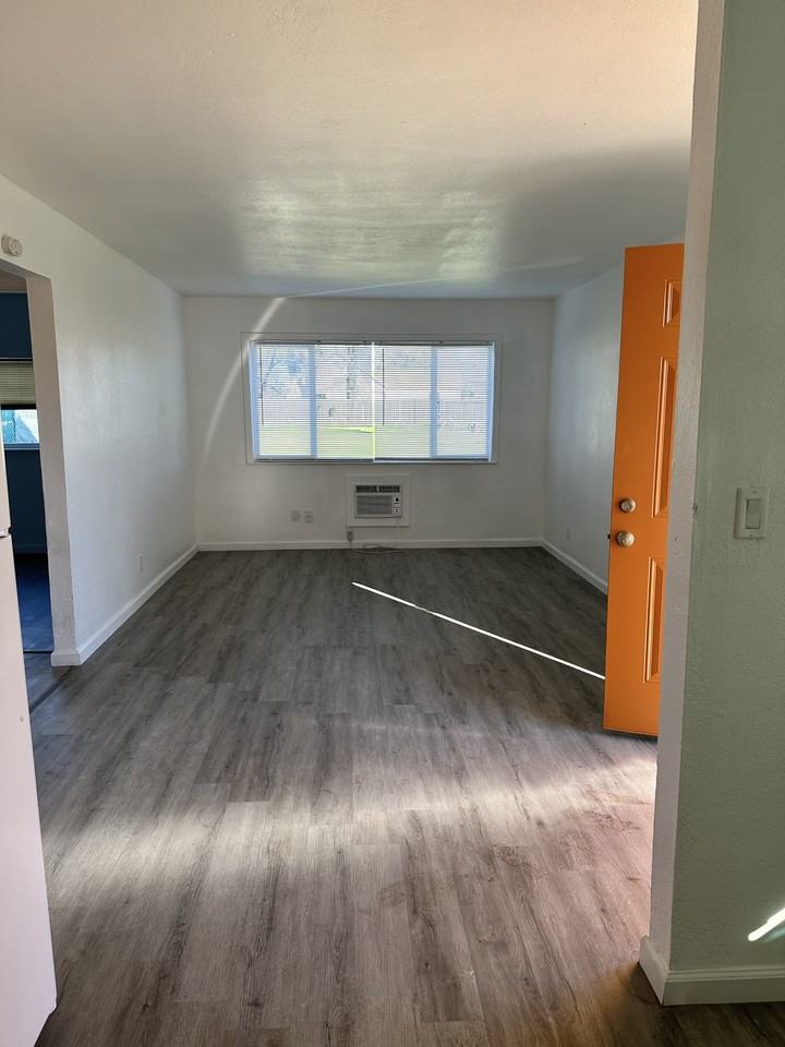 1722 Linda Avenue - Photo 5 of 21