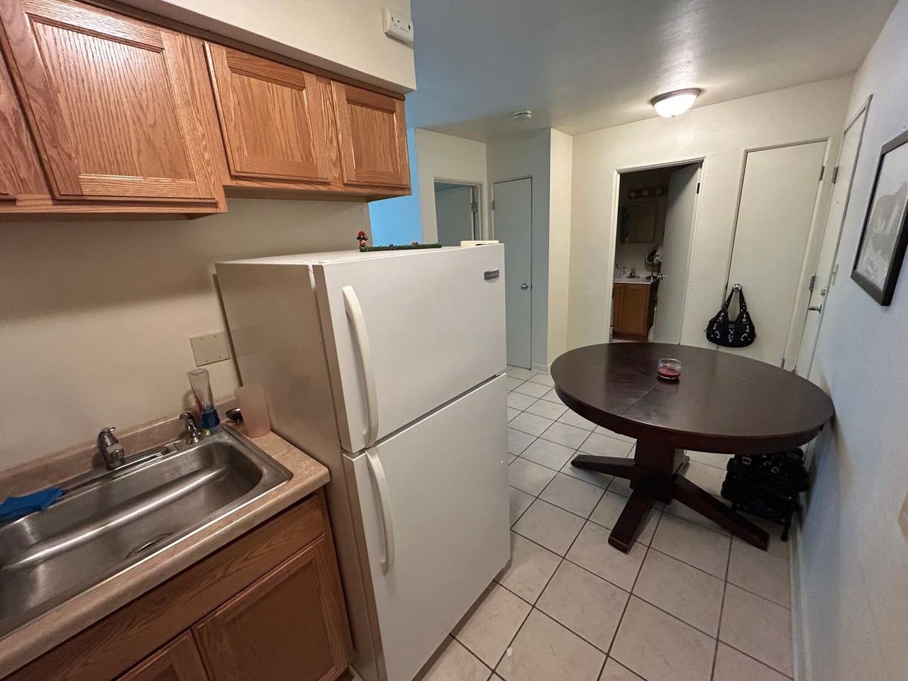 1601 N Farwell Ave - Photo 3 of 25