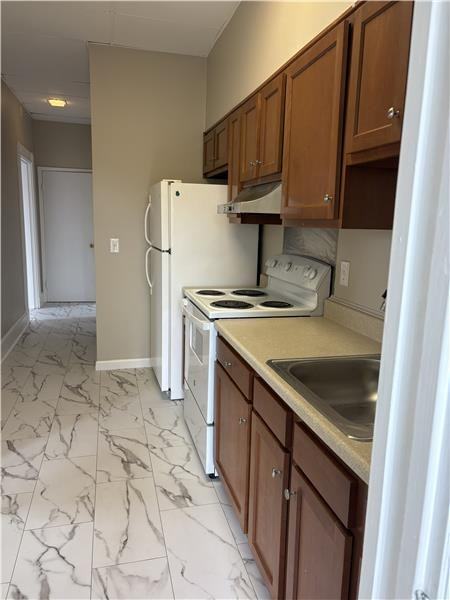835 York St #2 - Photo 2 of 6