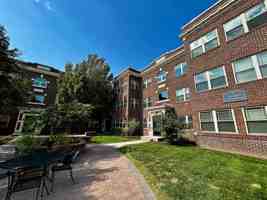 featured image of 628 Park Ave