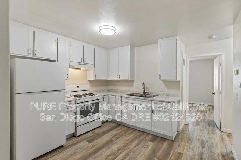 331 E Washington Ave #G - Photo 6 of 19