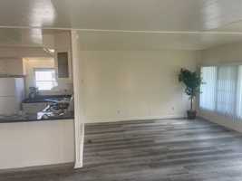 featured image of 954 Henderson Ave