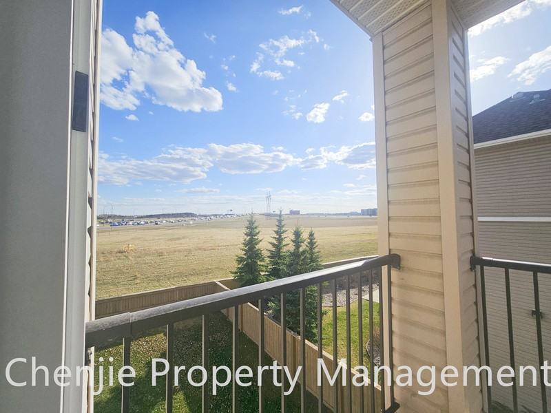 7331 South Terwillegar Dr Nw #6315 - Photo 2 of 10