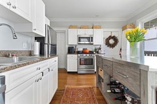 722 E 2nd St #2 - Photo 1 of 1