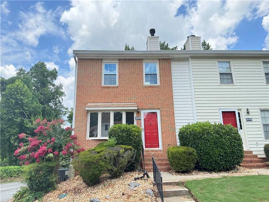 153 Holcomb Ferry Rd - Photo 2 of 16