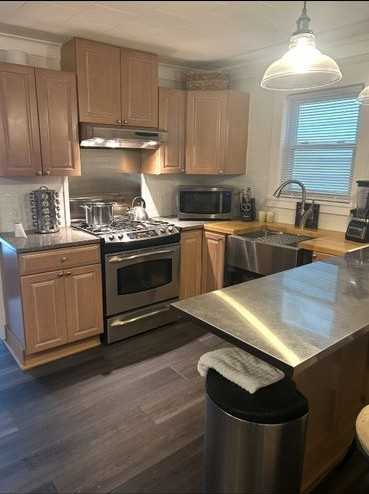 279 Miller St - Photo 5 of 7