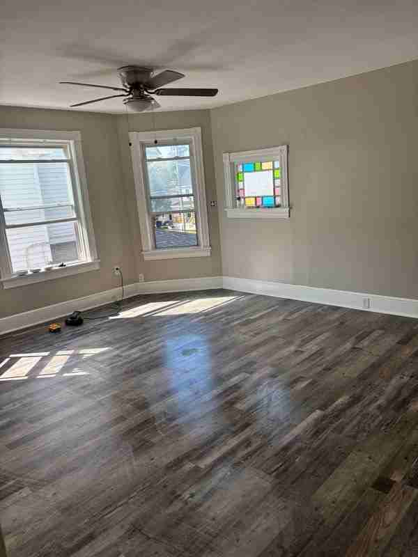 207 W Main St ##2 - Photo 3 of 7