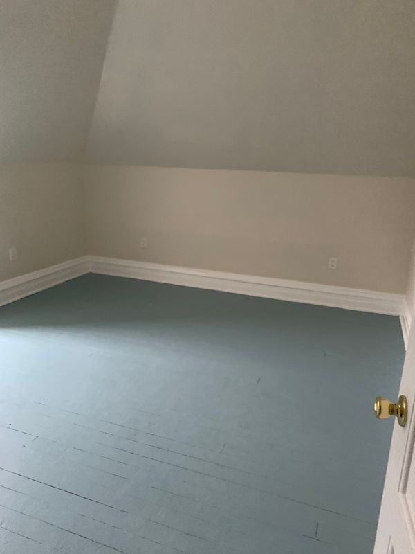 517 Seneca St - Photo 4 of 18