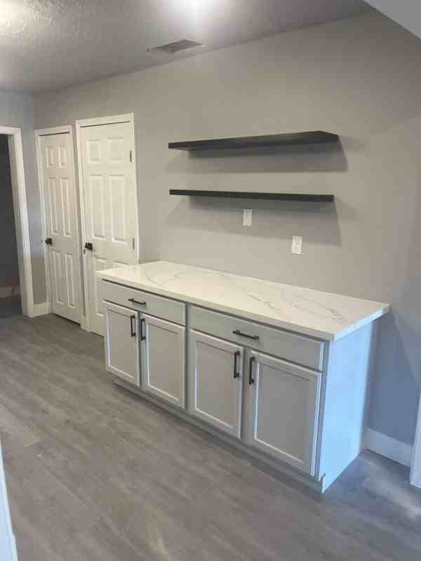 209 S 8th St - Photo 2 of 19