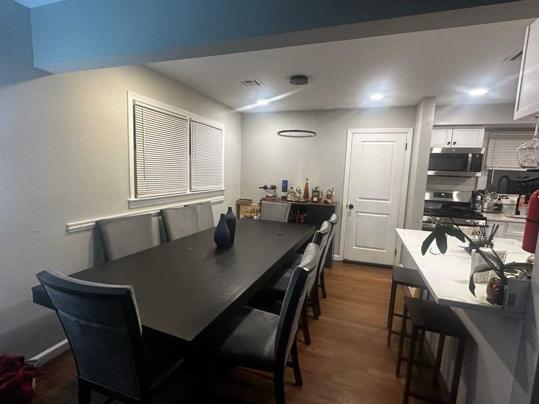 167 Jefferson Ave - Photo 4 of 11