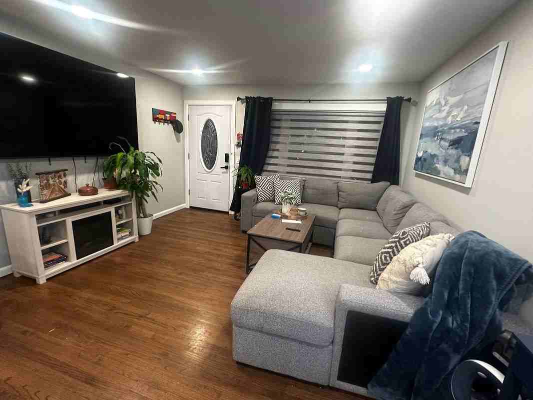 167 Jefferson Ave - Photo 5 of 11