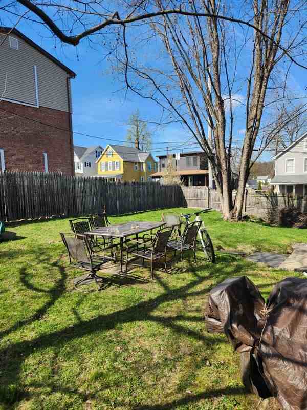 36 Davis St - Photo 2 of 47