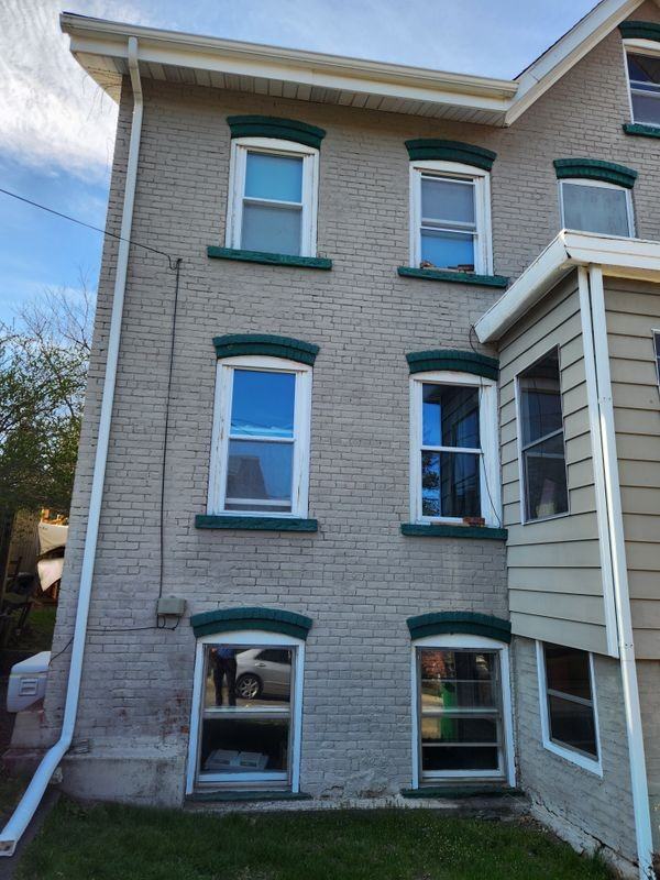 36 Davis St - Photo 3 of 47