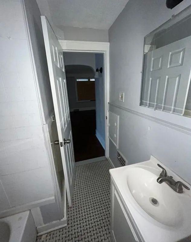 5520 Haverhill St - Photo 6 of 12