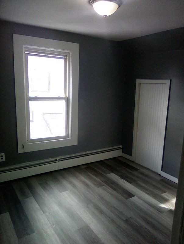 133 Lake St ##3 - Photo 3 of 3