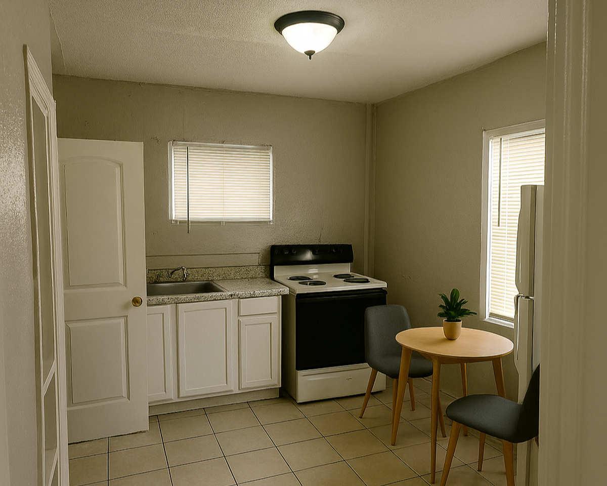 502 Cheyenne St #1 - Photo 3 of 7