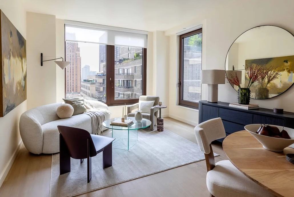 2nd Ave 50th St. #7H - Photo 3 of 13