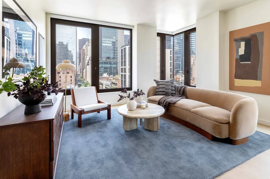 2nd Ave 50th St. #18B - Photo 2 of 12