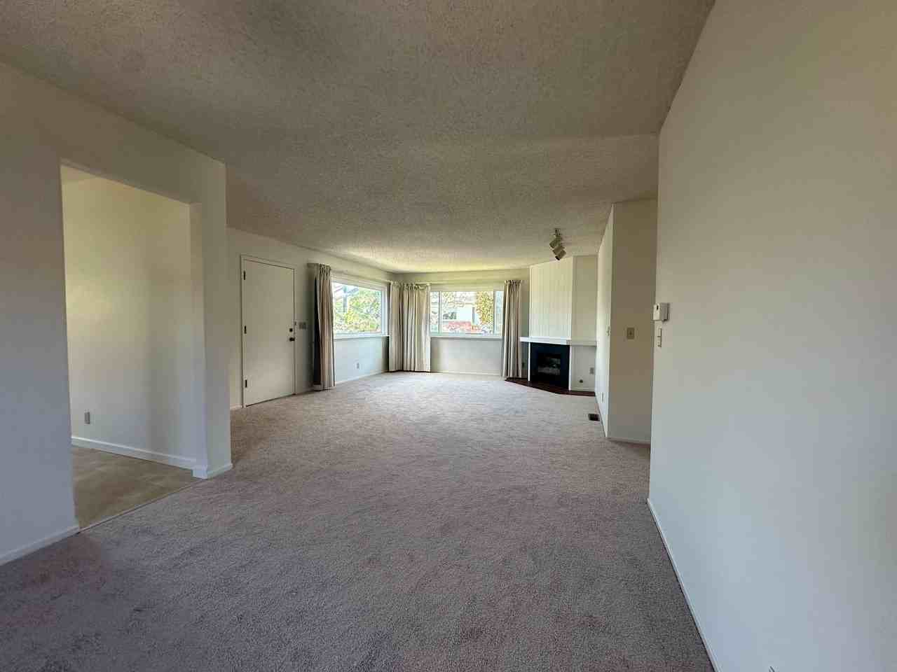 701 Pine St - Photo 2 of 23