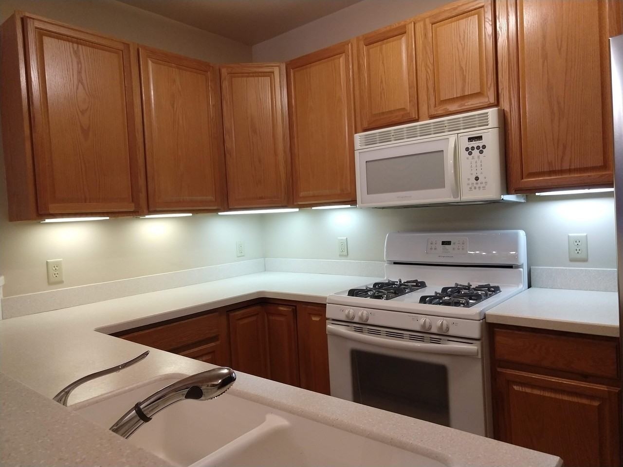 360 West Washington Avenue #104 - Photo 3 of 17