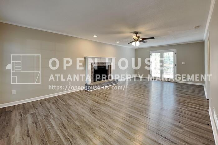 4759 Shallow Ridge Rd Ne - Photo 4 of 23