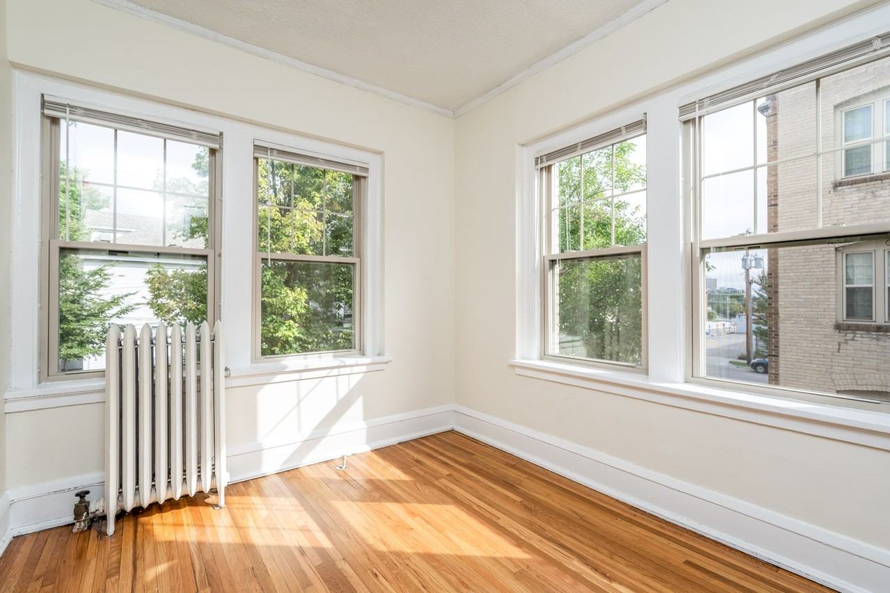 Belmont Apartments - Photo 6 of 10