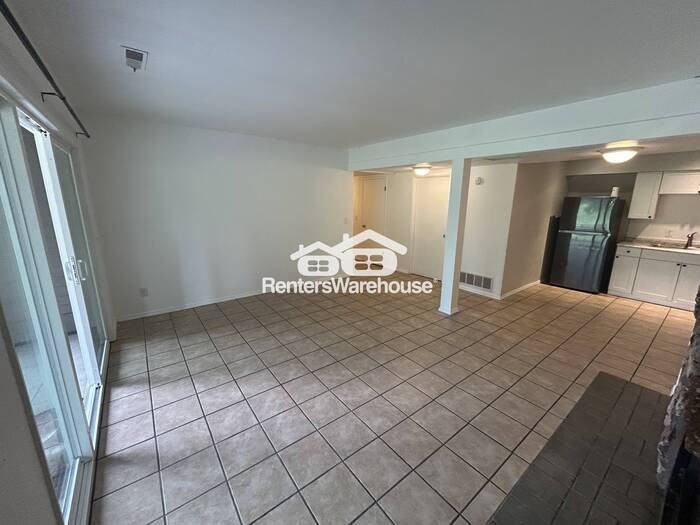 3707 Northshore Blvd Ne - Photo 5 of 32