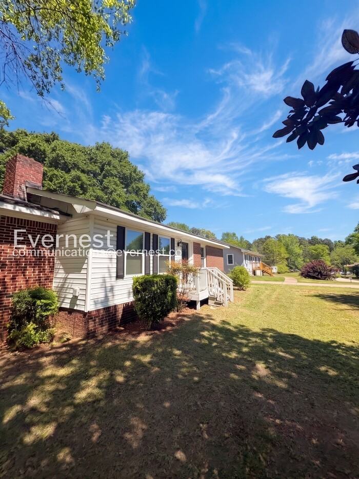 47 Scott Ter - Photo 2 of 20