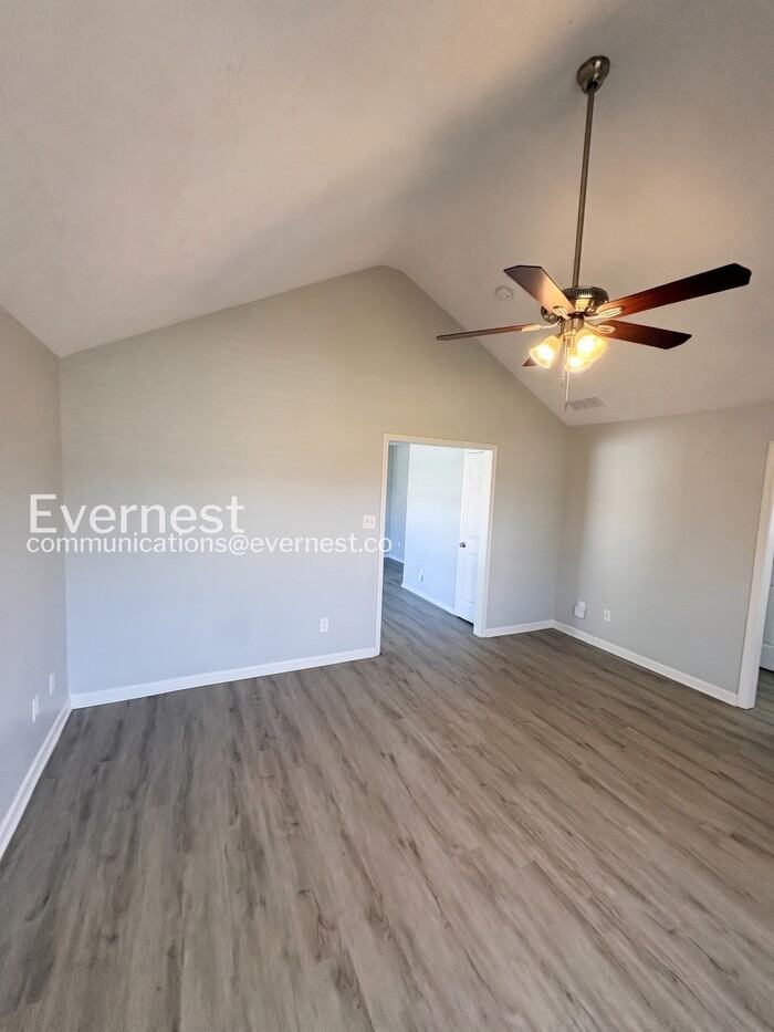 113 Dove Lndg - Photo 7 of 26